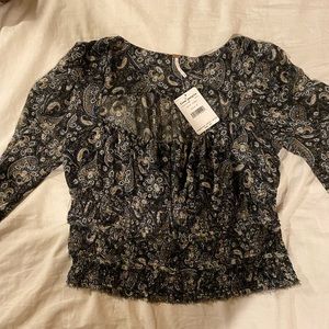 Free People light Floral Print Crop Top Long Sleeve - color combo
